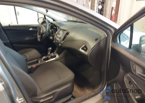 2017 Chevrolet Cruze Lt Auto z USA, uszkodzony, nr VIN 1G1BE5SM0H7142075